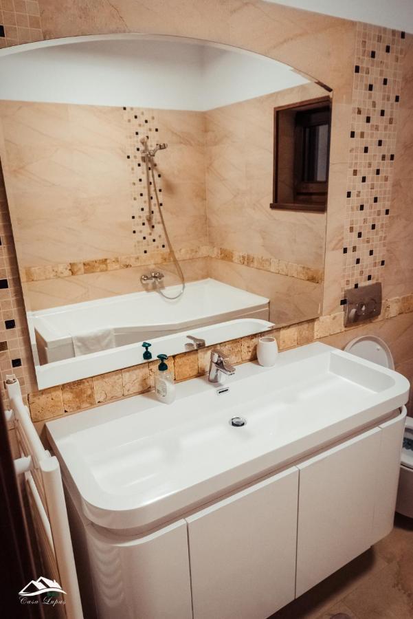 Pensiunea Casa Lupas Gilău エクステリア 写真